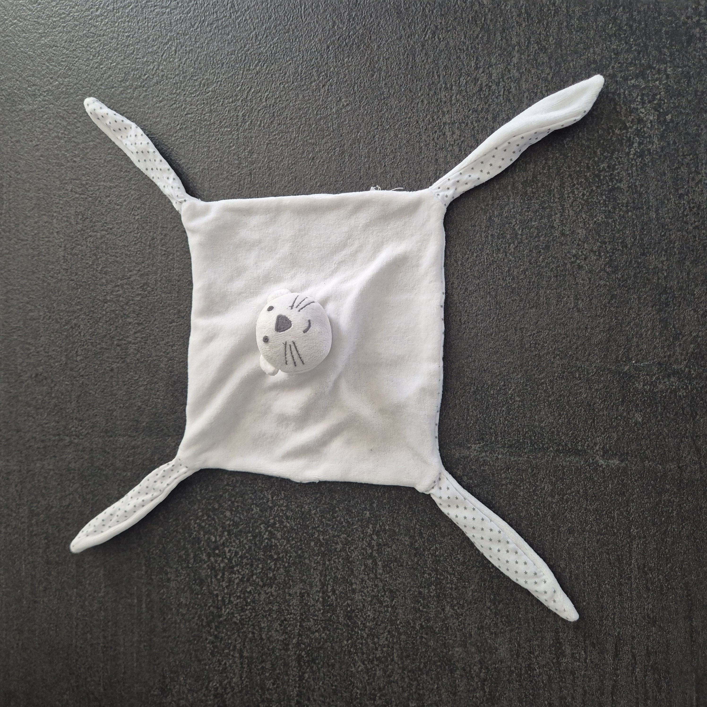 Doudou plat chat blanc — Crépy-en-Valois