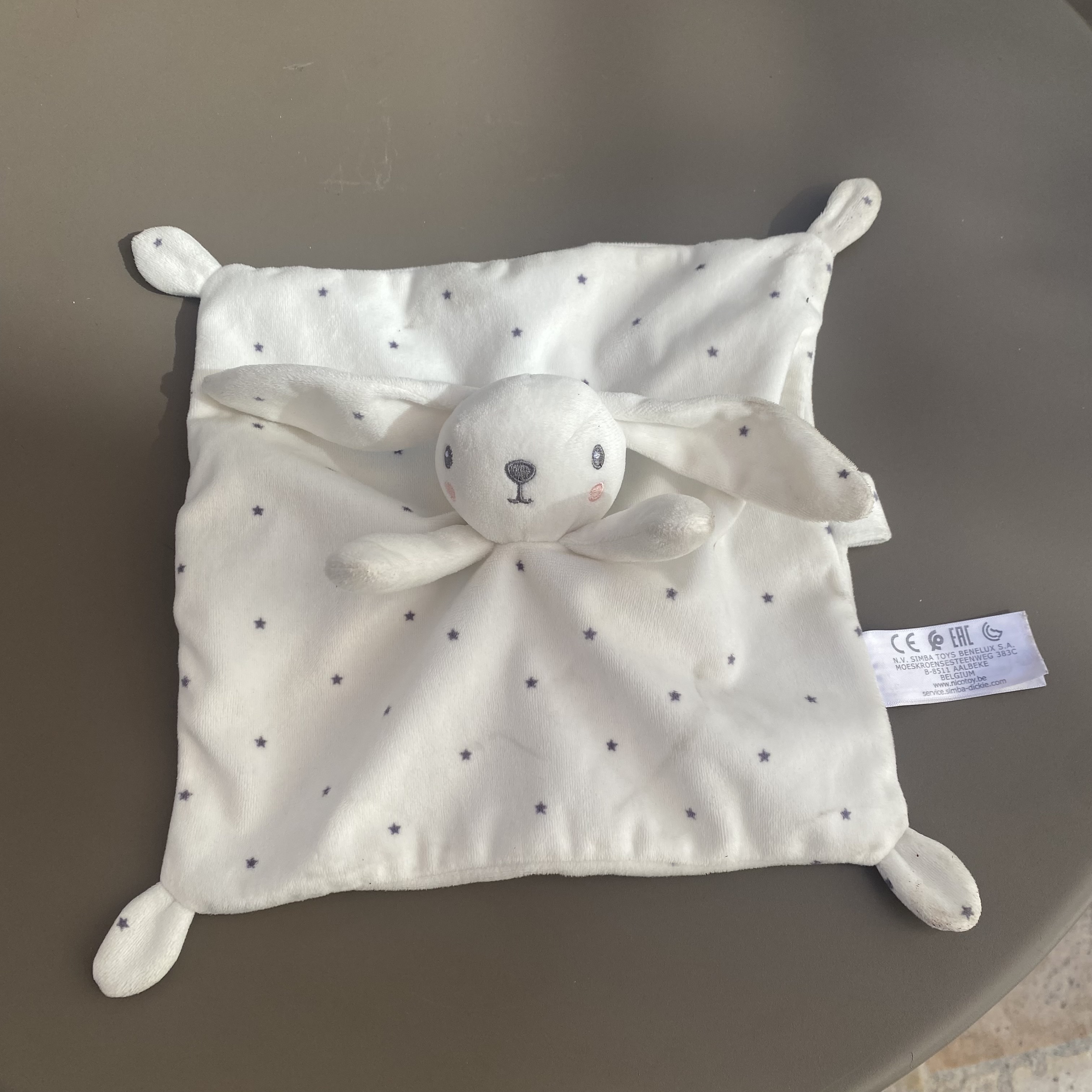 Doudou lapin — Troyes